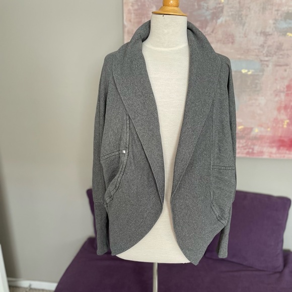 Aritzia Sweaters - Aritzia Wilfred Cocoon Open Front Cardigan Sweat Shirt  Soft Gray Size  M‎